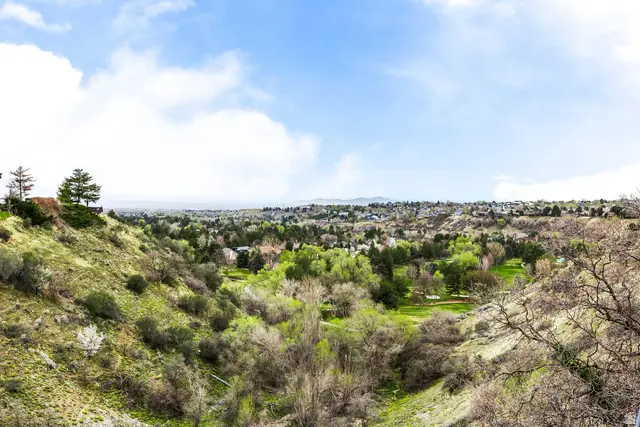 8626 S Scottish Dr, Cottonwood Heights, UT 84093 - #2