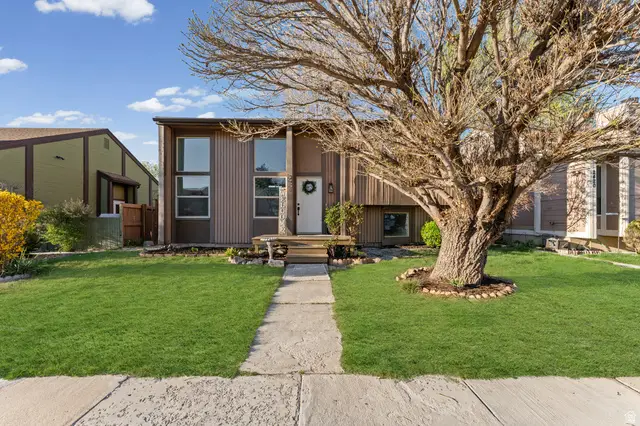 2426 W Hardrock Dr, Taylorsville, UT 84129 - #2