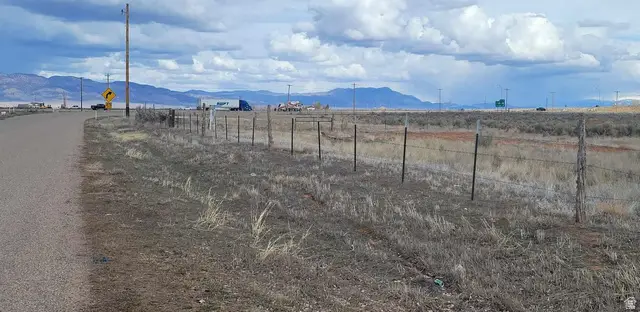 484 S 2200 W, Parowan, UT 84761 - #2