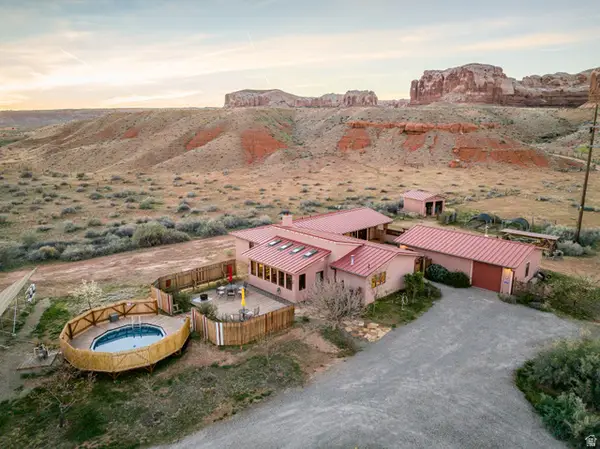 16 W Cobble Ln, Bluff, UT 84512