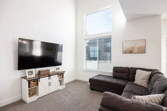 4613 W Templar Dr, Herriman, UT 84096 - #2