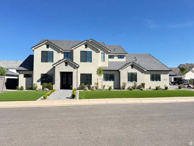 2643 E Moorland Dr, Saint George, UT 84790 - #1