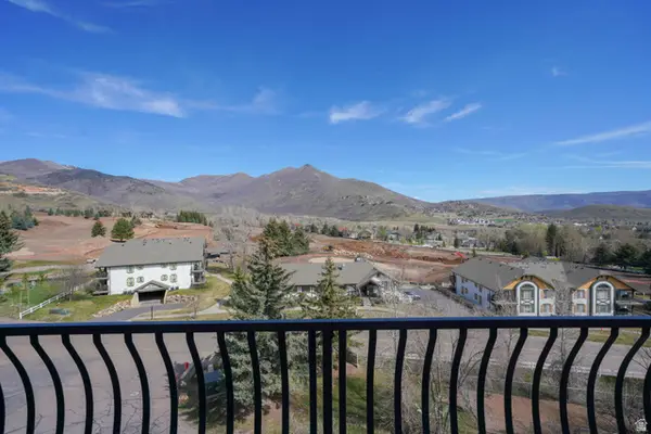 882 W Schneitter Cir, Midway, UT 84049