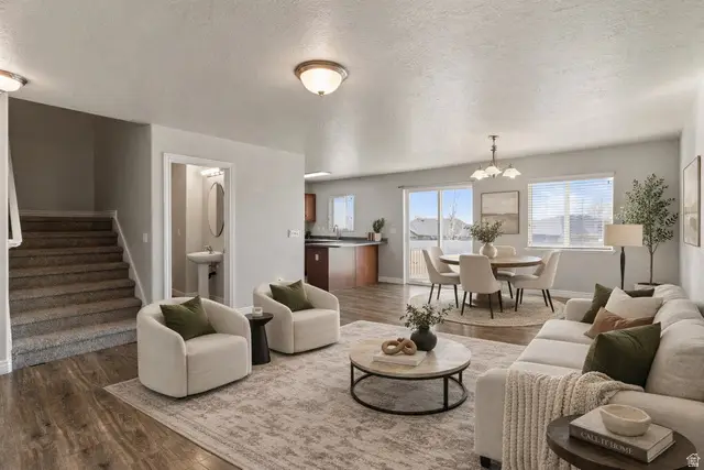 683 W Saratoga Chase Dr, Saratoga Springs, UT 84045 - #2