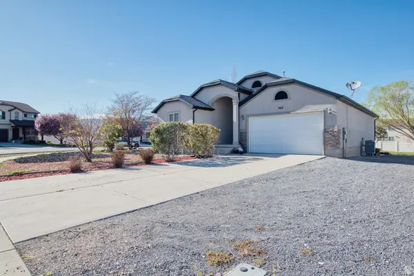 303 Heber Ln, Grantsville, UT 84029