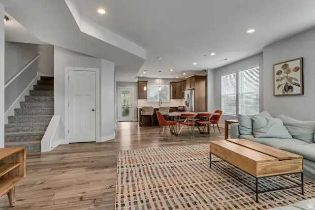 52 E Golden Privet Dr, Draper, UT 84020 - #3