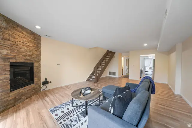 5191 S Gravenstein Park, Murray, UT 84123 - #2