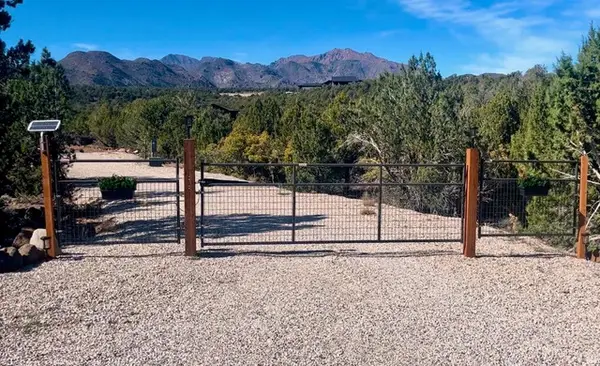 3842 S C Anyon Cv #310, New Harmony, UT 84757