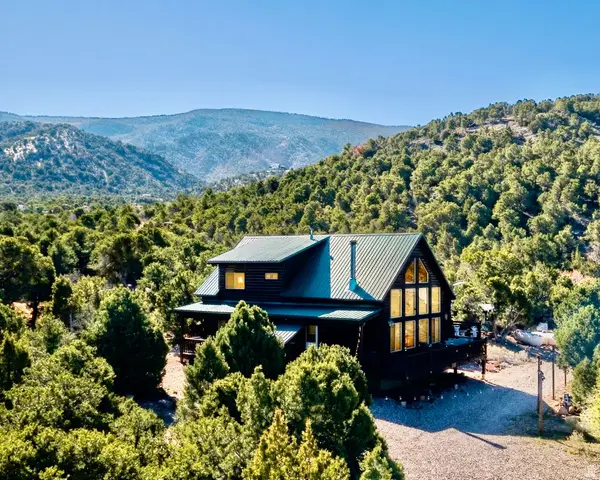 1741 S Red Canyon Dr, Parowan, UT 84761 - #1