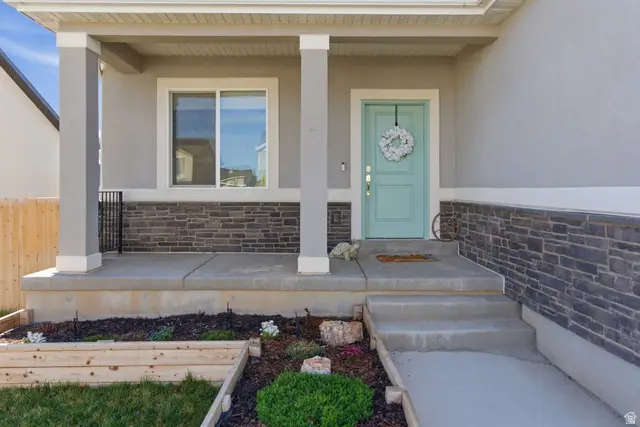 1123 S Red Dr, Santaquin, UT 84655 - #3