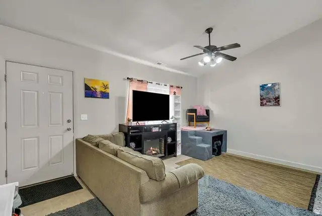 700 N Main St #E6, Washington, UT 84780 - #3