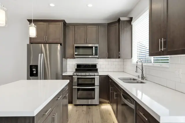 74 E Golden Privet Dr, Draper, UT 84020 - #3