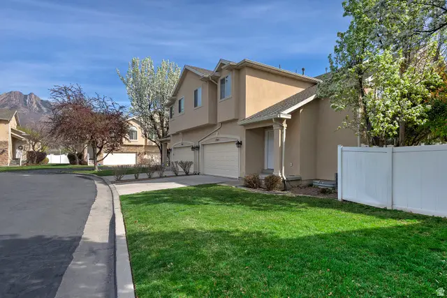 1364 E Old Maple Ct S, Salt Lake City, UT 84117 - #2