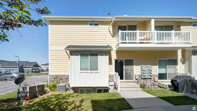 1825 E Cosmos Dr #E3, Eagle Mountain, UT 84005 - #3