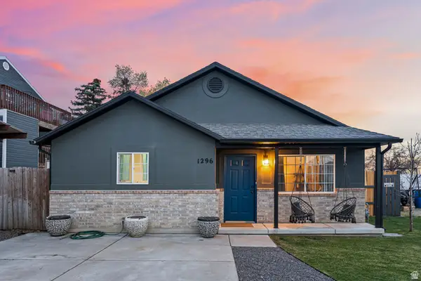 1296 N 925 W, Harrisville, UT 84404