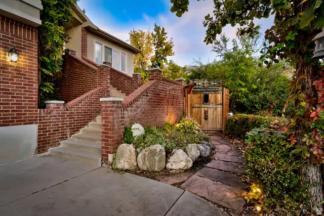 1934 N Horseman Cir, Layton, UT 84040 - #2