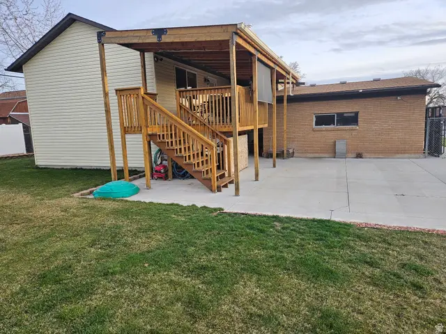 138 W Golden Ave, Layton, UT 84041 - #2