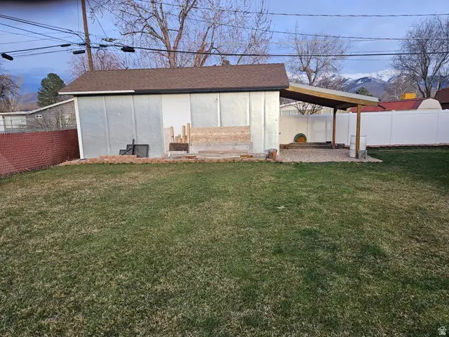138 W Golden Ave, Layton, UT 84041 - #3