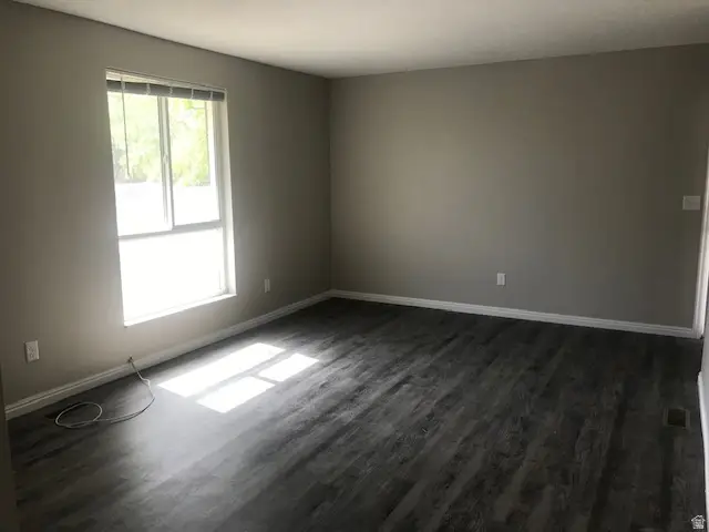 1804 W Kimberly Cir, Salt Lake City, UT 84116 - #2