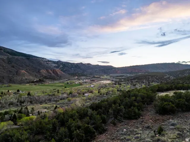 8094 Red Cloud Loop W, Vernal, UT 84078 - #2