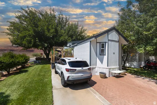 15 Cottonwood Ln, Hurricane, UT 84737 - #2