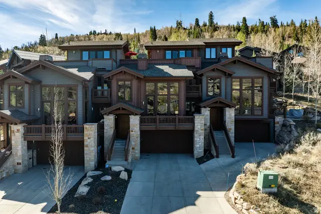 652 Rossie Hill Dr, Park City, UT 84060 - #1
