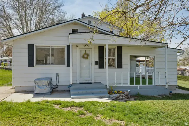 3813 S Grandview Dr E, Ogden, UT 84403 - #2