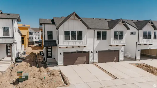 3046 N Summer Wood Dr #806, Eagle Mountain, UT 84005