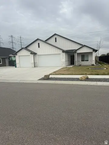 2217 S 3150 W, West Haven, UT 84401