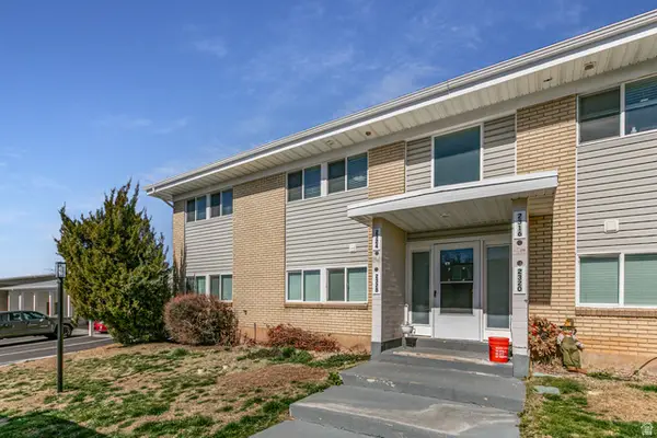 2324 W Chateau Dr S, Roy, UT 84067