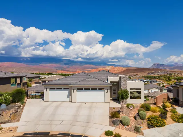 465 S Grotto, Hurricane, UT 84737 - #2