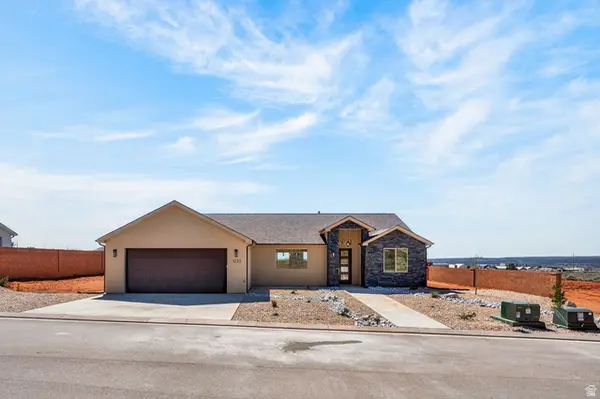 1223 W Kokopelli St, Hildale, UT 84784