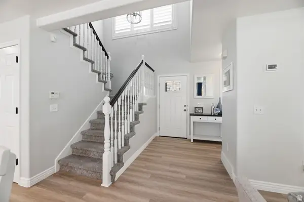 14436 S Debrian Way E, Draper, UT 84020