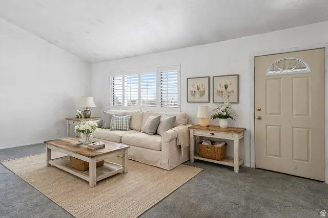 325 W Princeton Dr, Midvale, UT 84047 - #3