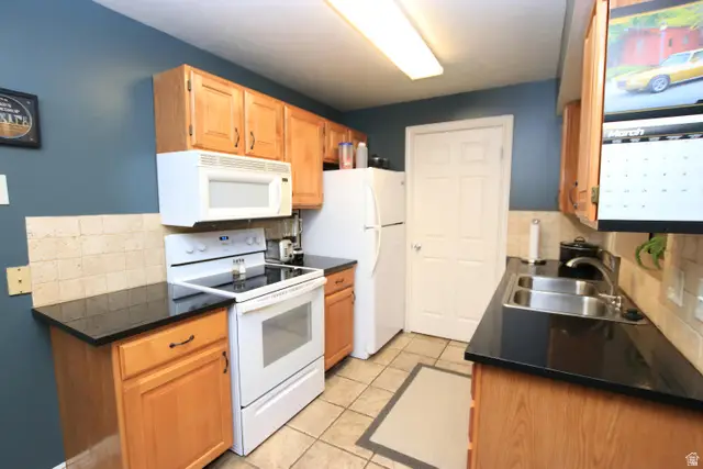 4196 S Oak Meadows Dr W #21, Taylorsville, UT 84123 - #2