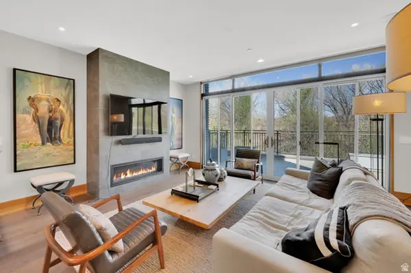 1201 E Wilmington Ave #205, Salt Lake City, UT 84106