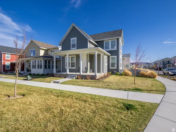 11517 S Pebble Pond Dr W, South Jordan, UT 84009