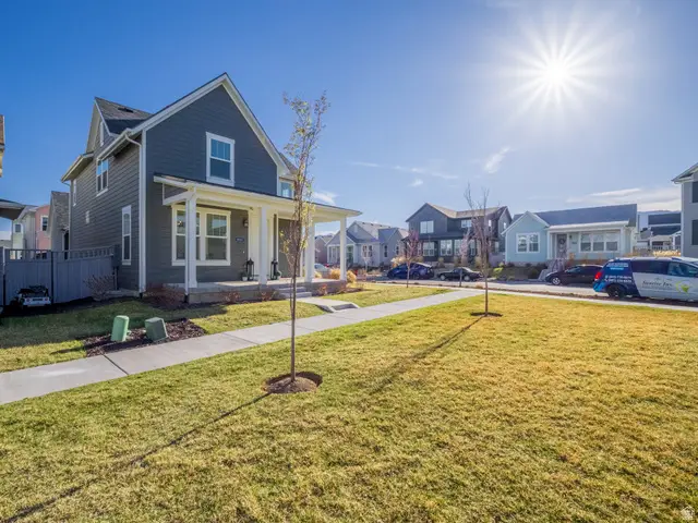 11517 S Pebble Pond Dr W, South Jordan, UT 84009 - #2