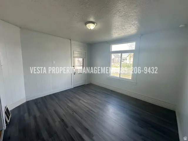 471 E 22nd St S, Ogden, UT 84401 - #3