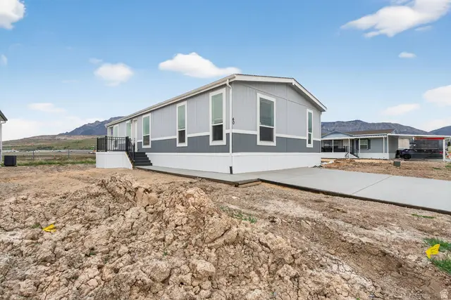 1700 W 2700 N #40, Pleasant View, UT 84404 - #2