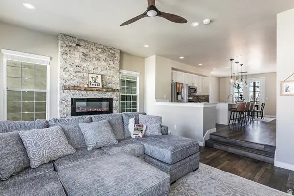 5328 W South Jordan Pkwy S, South Jordan, UT 84009