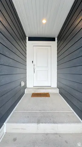 1051 Merchant Rd, Saratoga Springs, UT 84043 - #2