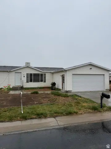 182 W 2050 S, Vernal, UT 84078