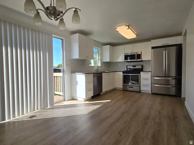 3906 S Boothill Cir, West Valley City, UT 84120 - #3