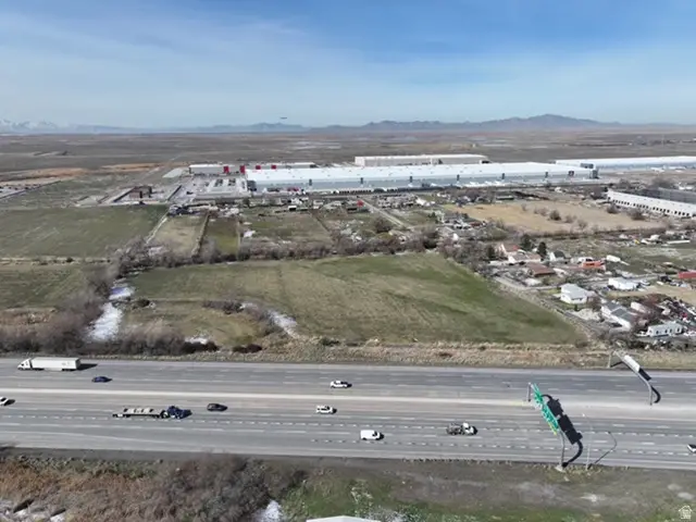 2075 W 2670 N, Salt Lake City, UT 84116 - #2