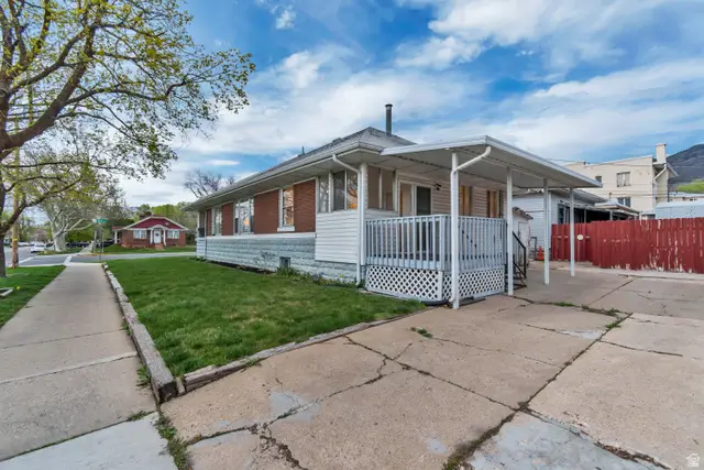 803 23rd St, Ogden, UT 84401 - #3