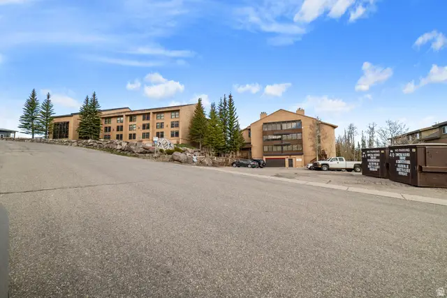 150 W Ridgeview Dr #117, Brian Head, UT 84719 - #2