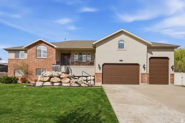 134 N Wagon Wheel Cir, Farmington, UT 84025 - #1