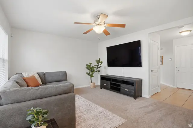 542 W Goldenrod Way N, Saratoga Springs, UT 84045 - #3