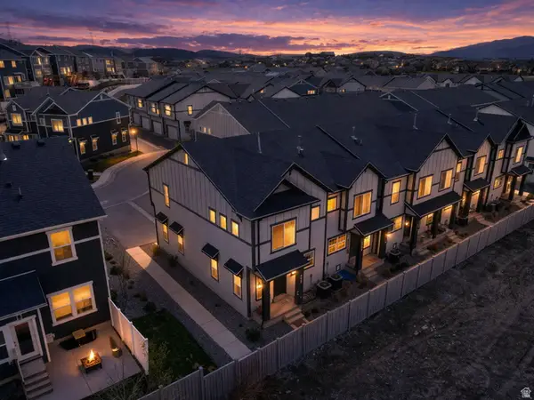 4423 E Longleaf Ln, Eagle Mountain, UT 84005